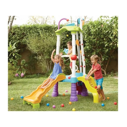 Nagy műanyag kerti játszótér csúszdával, vízágyúval és 25 labdával