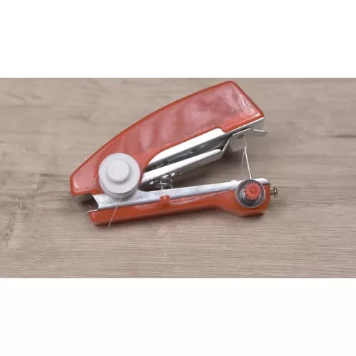 Mini kézi varrógép – hordozható, áram nélkül, 11×7×4,5 cm