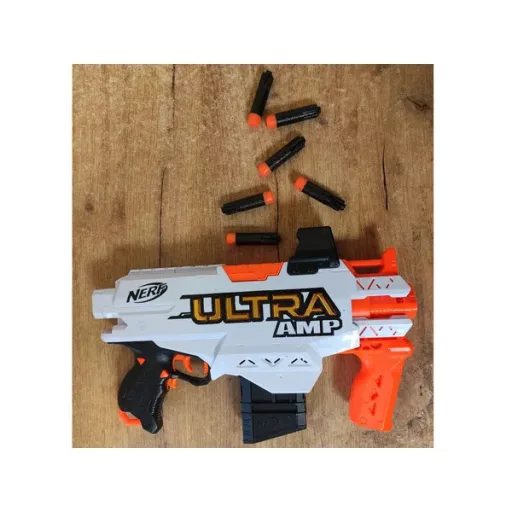 Nerf Ultra AMP automata szivacslövő fegyver 6 tölténnyel, 36 m hatótáv