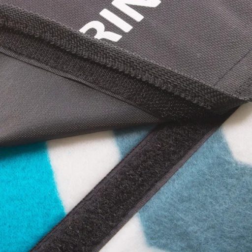 Polár pikniktakaró 220x180 cm alumínium szigeteléssel, összehajtható