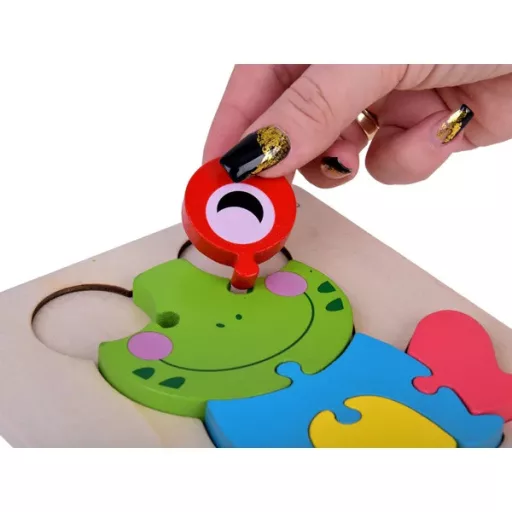Fa 3D béka kirakó, Montessori fejlesztő puzzle, 7 elem, 14,5×14,5 cm