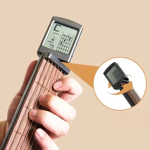 Digitális hordozható gitár akkordtréner képernyővel, acélhúros metronóm