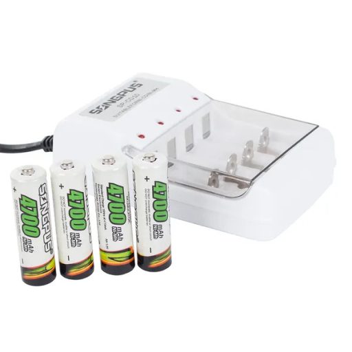 AA/AAA tölthető elem töltő LED kijelzővel, 4×AA akku, 220 V, fehér