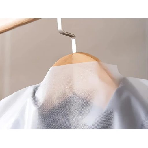 Ruha- és kosztümhuzat PEVA anyagból, akasztónyílással, 60×140 cm