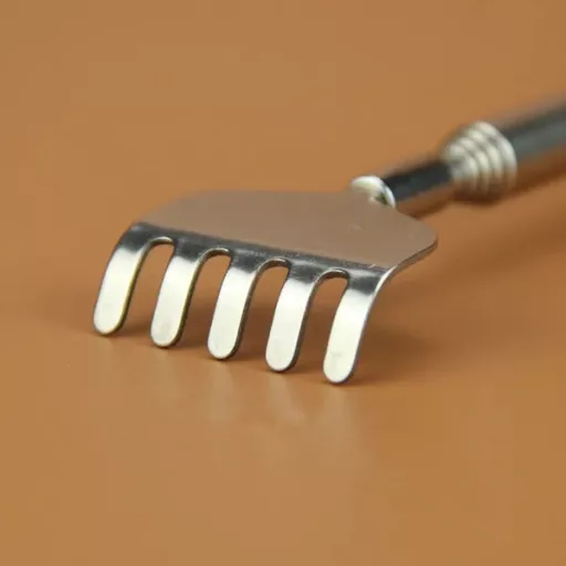 Teleszkópos hátvakaró, rozsdamentes acél, 16-49 cm, króm szín