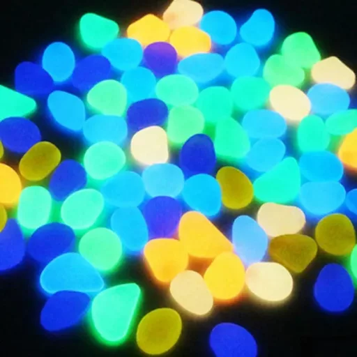 Fluoreszkáló kerti dekorációs kavicsok, vegyes színek, 2–3 cm, 100 db