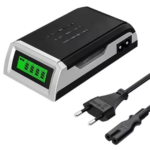 Univerzális AA/AAA/9V akkumulátor-töltő, 4 cellás, LCD-kijelzővel, hálózati adapterrel