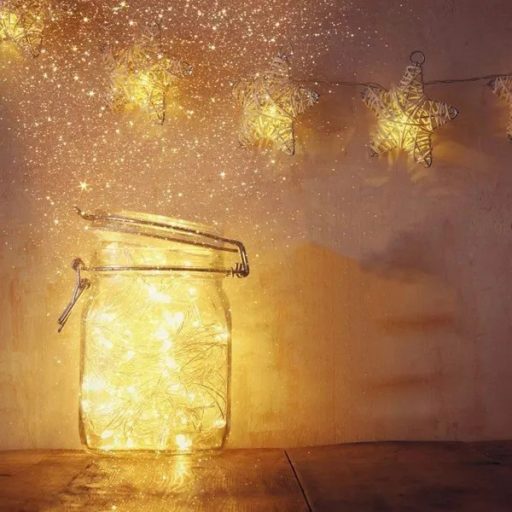 200 LED-es melegfehér, 20 m-es dekor fényfüzér IP44, 8 programmal