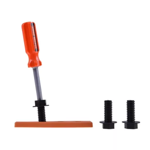 Gyermek építőmunkás jelmez szerszámokkal, mellénnyel és sisakkal